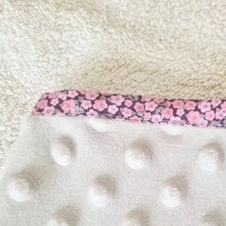 Gant démaquillant Penny couleur de biais