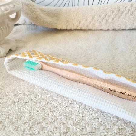 Pochette brosse à dents XL - Moutarde vue interieure