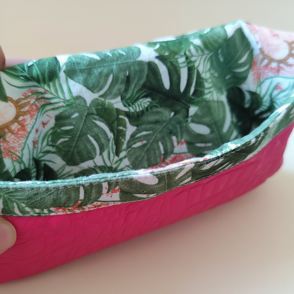 Étui-trousse multifonction en simili cuir et coton avec liseré doré élégant - inerieur