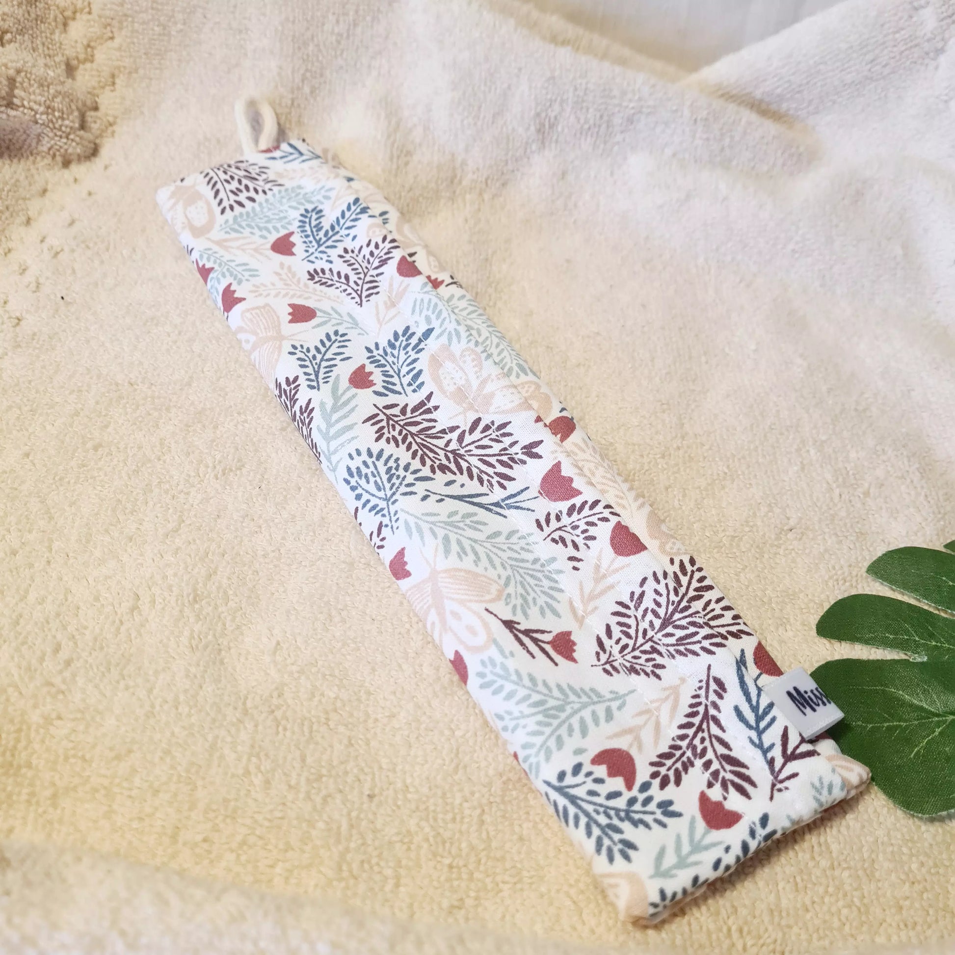 pochette brosse à dents et  couverts  papillons rose